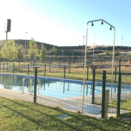 Apartamento Nuevo, Accesible Y Con Piscina !!! Salamanca Exterior photo