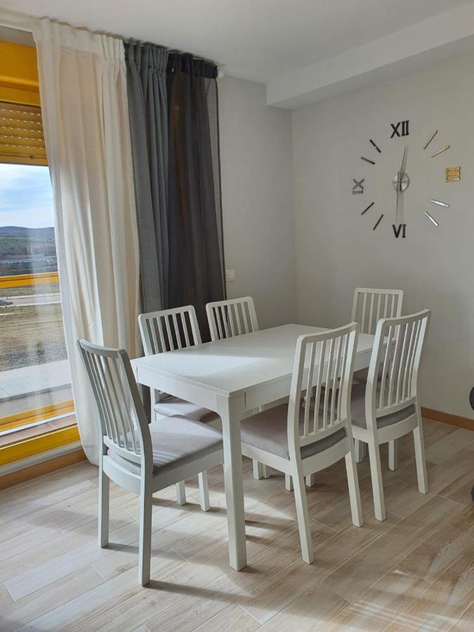 Apartamento Nuevo, Accesible Y Con Piscina !!! Salamanca Exterior photo